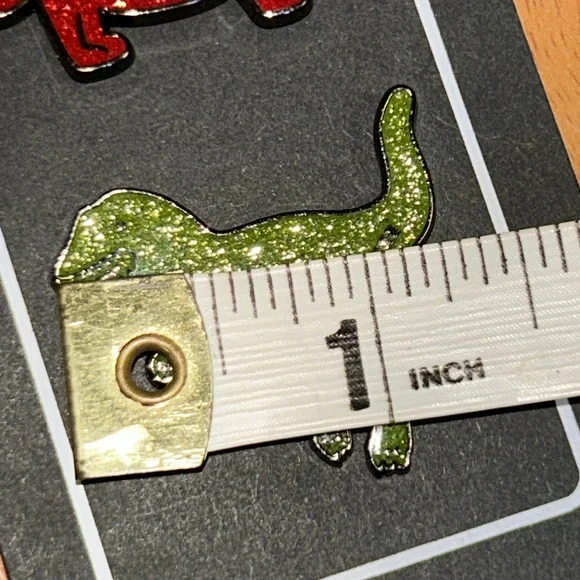 Brand New Coach Glitter Dinosaur & Dog & Unicorn Pin Badge Logo Japan - Picture 9 of 11